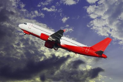 Über den Wolken muss die Überwachung wohl grenzenlos sein. Foto: Pixabay