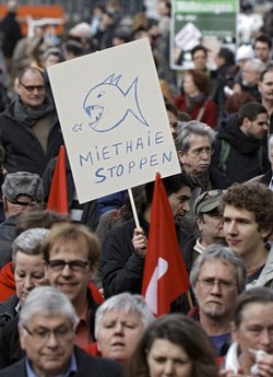 Kundgebung des Stuttgarter Mietervereins 2013. Fotos: Joachim E. Röttgers