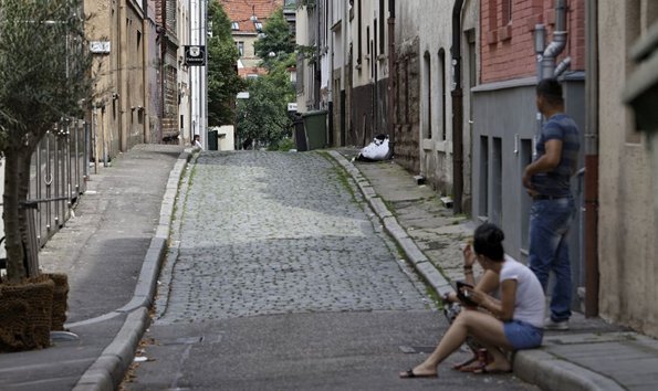 Auch eine Realität: Straßenstrich in Stuttgart. Foto: Joachim E. Röttgers Auch eine Realität: Straßenstrich in Stuttgart. Foto: Joachim E. Röttgers