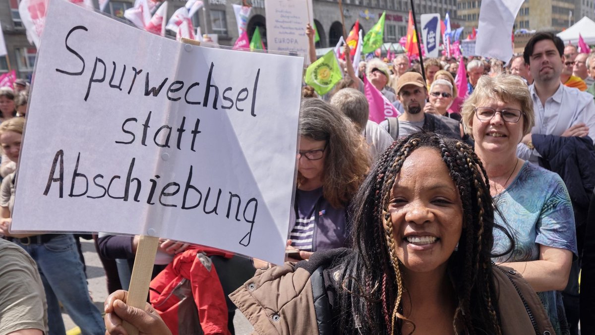 Gute Idee, die Landesregierung allerdings macht da nicht mit. Demonstration am 19. Mai 2019 in Stuttgart. Foto: Joachim E. Röttgers