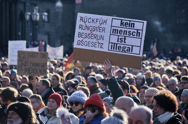 Das Gesetz haben SPD, Grüne und FDP beschlossen. Nicht die AfD.