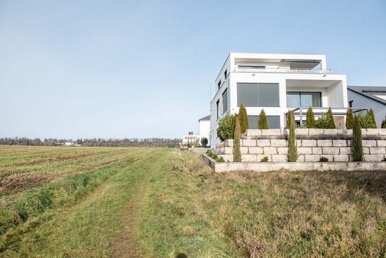 Am Rande von Schönaich: einst Acker, heute Einfamilienhaus. 