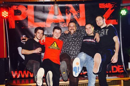 Niko Lustig (Mitte), "kein schlechter Kerl". Foto: privat