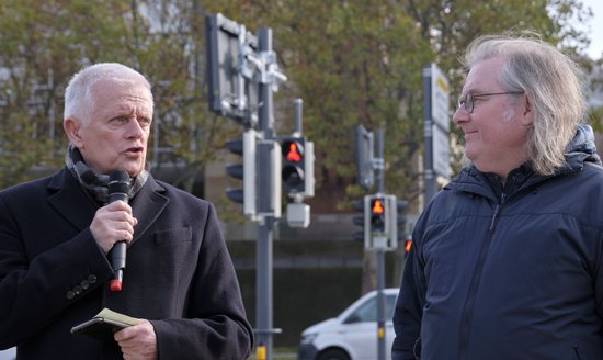 Zwei Grüne, die einer Meinung sind, die sich ändern kann: Fritz Kuhn (links) und Peter Pätzold. Fotos: Joachim E. Röttgers