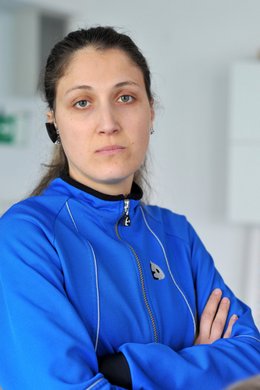 "Die haben mich an den Haaren gezogen", berichtet Betul von Erfahrungen in der Flüchtlingsunterkunft.