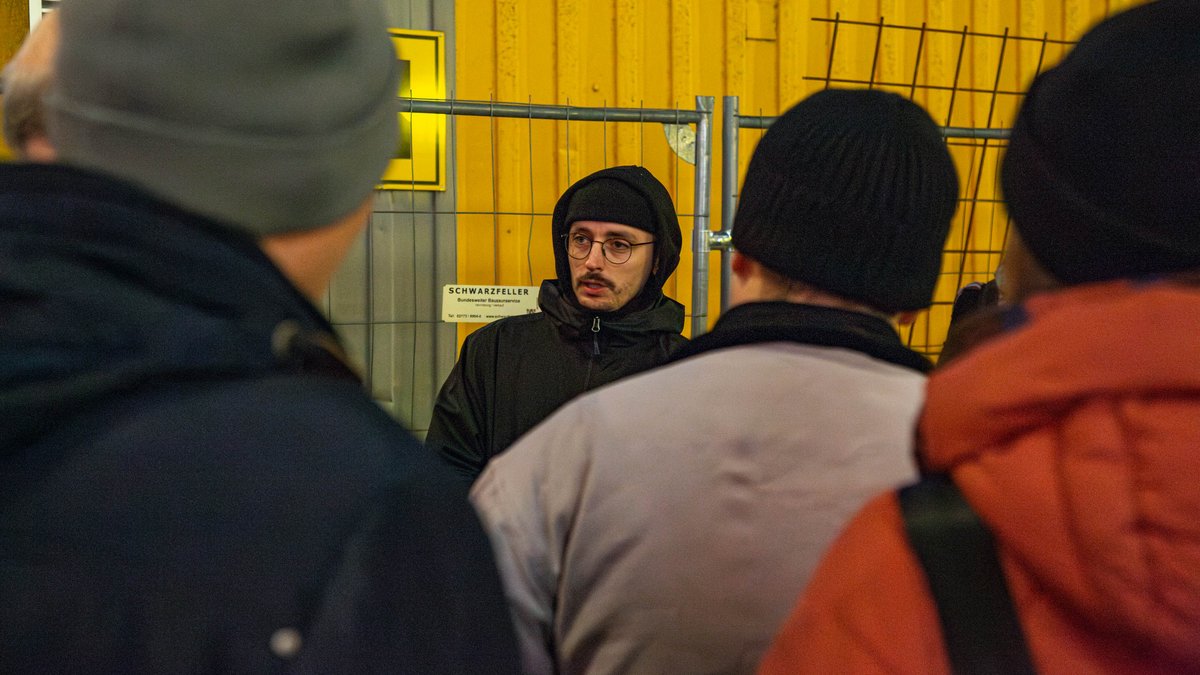 Performer und Stadtführer Maximilian, Citizen Kane Kollektiv.