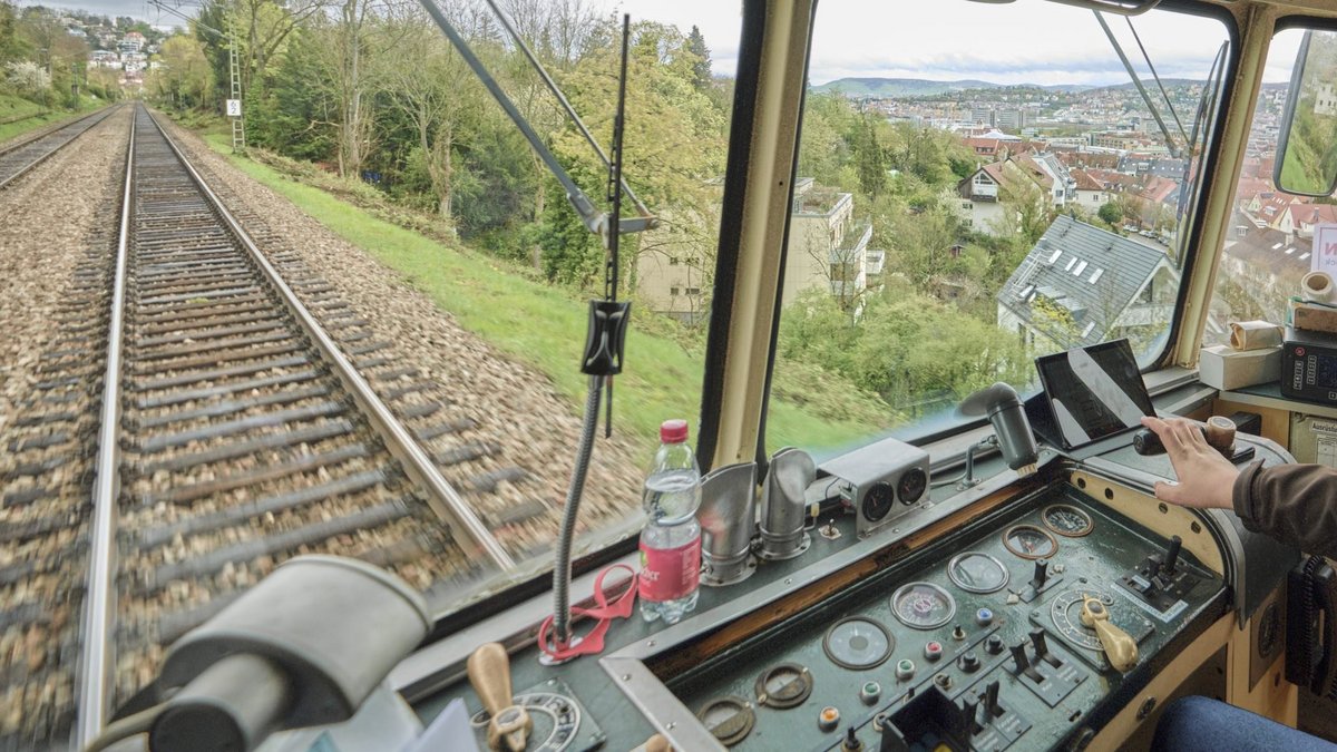 Runter nach Stuttgart einfach laufenlassen.