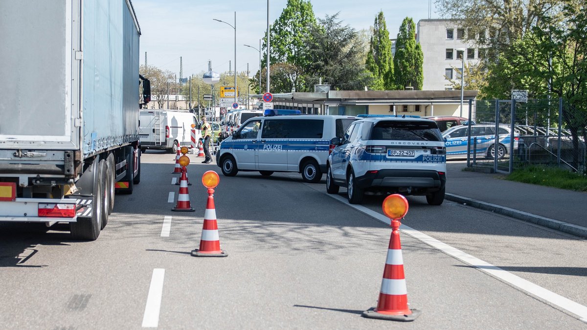 Schengen, war da was? Grenzkontrollen an der deutsch-französischen Grenze in Kehl, Archivbild von 2020. Foto: Jens Volle