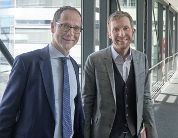 Der eine nimmt's gelassen, der andere mit Verdruss: Clemens Bratzler (rechts) und Jan Büttner.