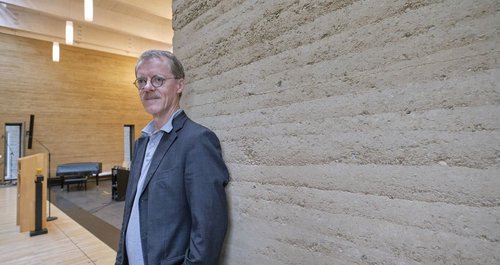 Der Karlsruher Architekt und Stadtplaner Andreas Löffler ist Fachmann für Schwammstadt. Der Karlsruher Architekt und Stadtplaner Andreas Löffler ist Fachmann für Schwammstadt.