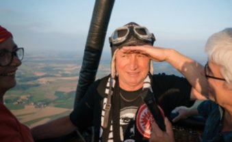 Roter Role Wetterpapst