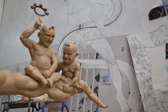 Thomas Strobl (links) hält Lenk-Kunst für Sauerei. Foto: privat Thomas Strobl (links) hält Lenk-Kunst für Sauerei. Foto: privat