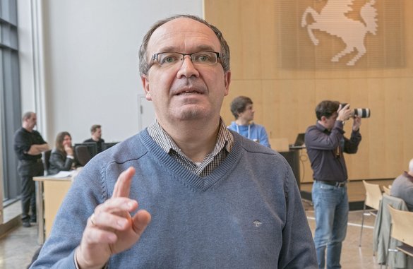 Christoph Engelhardt glaubt nicht, dass die Digitalisierung viel verbessert. Christoph Engelhardt glaubt nicht, dass die Digitalisierung viel verbessert.