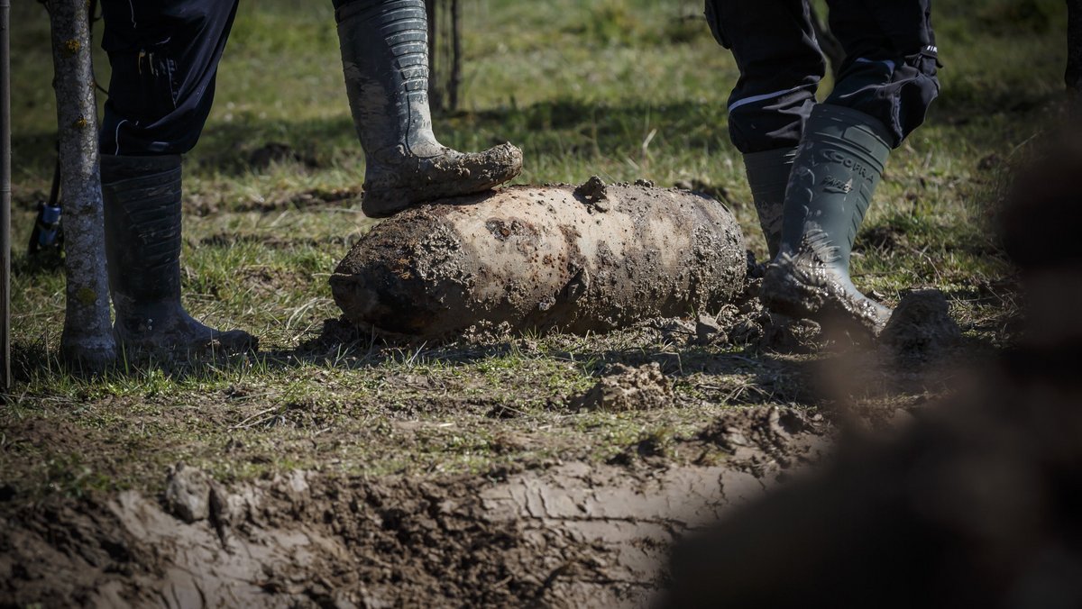 Wieder ausgegraben: Bomben und Granaten, hier ein Blindgänger aus dem Zweiten Weltkrieg. Foto: Julian Rettig