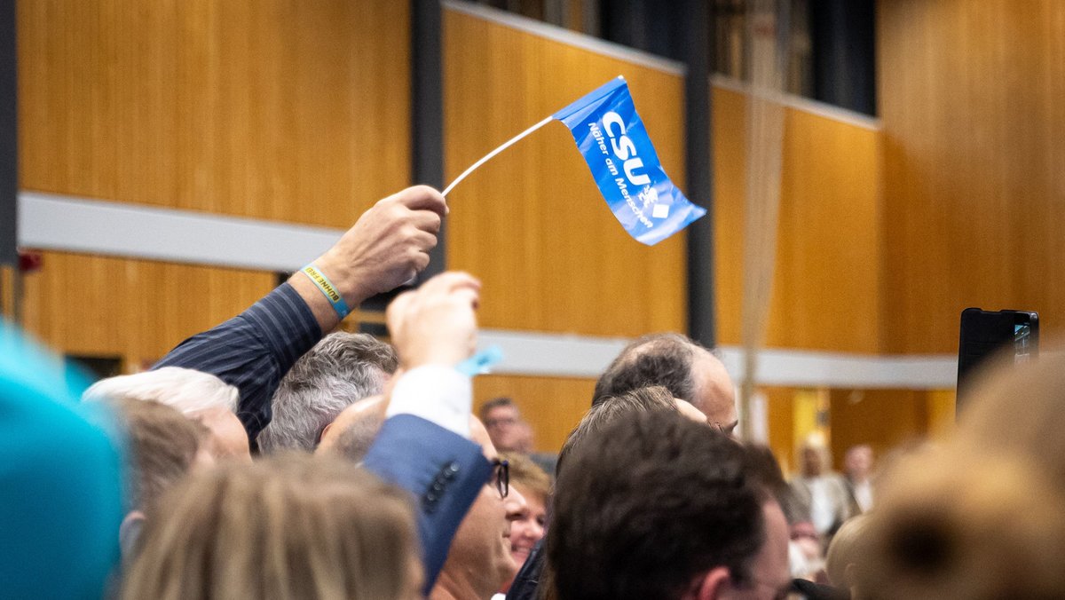 Aber auch mindestens ein Fan der bayerischen Schwesterpartei.