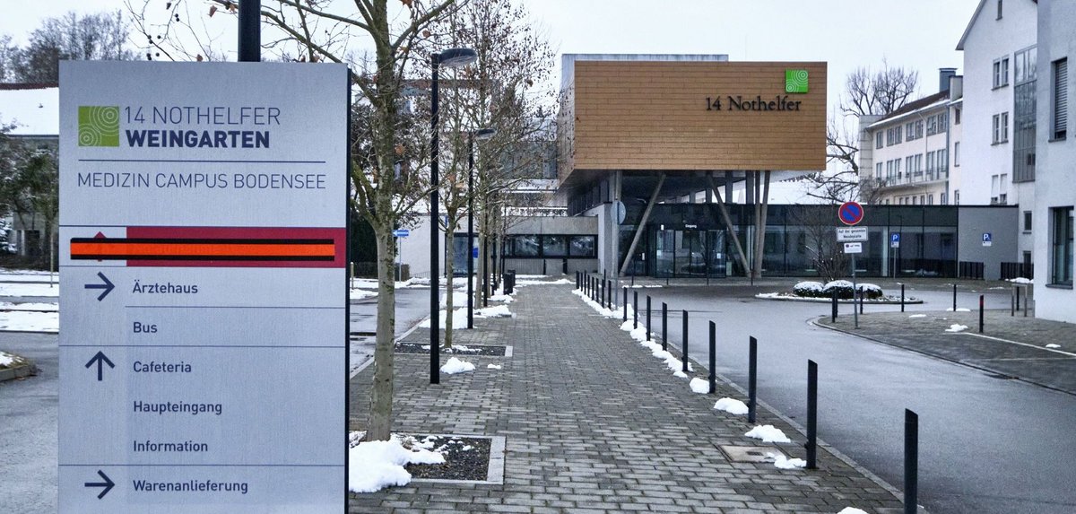 Fürs Fernsehen in den Breisgau umgezogen: das insolvente Krankenhaus "14 Nothelfer" in Weingarten, Oberschwaben. Fotos: Joachim E. Röttgers