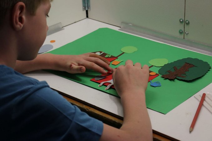 Teil des Festivals ist ein Schulprogramm mit Trickfilmworkshop: Kinder gestalten ihre Stadt. Foto: Naturvision