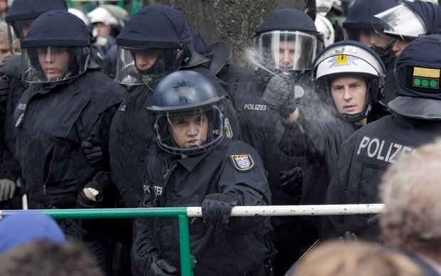 Pfefferspray wurde sogar massenhaft gegen Kinder eingesetzt. Foto: Joachim E. Röttgers