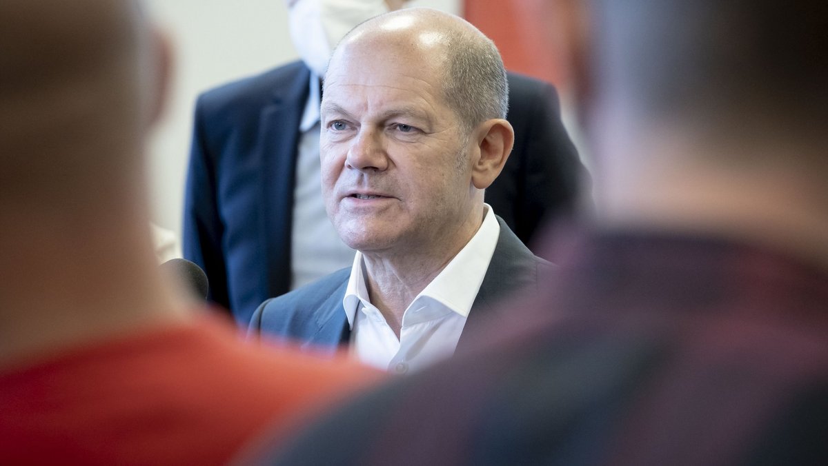 Olaf Scholz kämpft dafür, Kanzler zu werden – nicht für ein Revival der Sozialdemokratie. Hier sein Auftritt beim DGB Stuttgart. Foto: Julian Rettig Olaf Scholz kämpft dafür, Kanzler zu werden – nicht für ein Revival der Sozialdemokratie. Hier sein Auftritt beim DGB Stuttgart. Foto: Julian Rettig