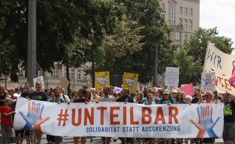 Stakkato gegen rechts