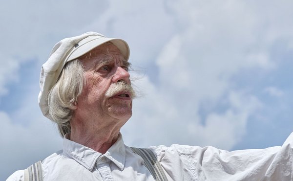 Manche nennen Peter Lenk einen "Skandalbildhauer". Foto: Joachim E. Röttgers