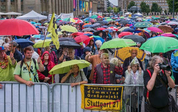 Montagsdemo gegen Stuttgart 21 im Juli 2017.