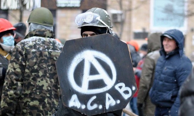 Anarchist in der Ukraine. Foto: Crimethinc