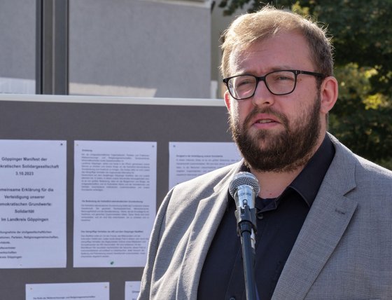 Der Göppinger Oberbürgermeister Alexander Maier (Grüne) sagt, Angst und Hetze dürfen nicht die Politik bestimmen.  Der Göppinger Oberbürgermeister Alexander Maier (Grüne) sagt, Angst und Hetze dürfen nicht die Politik bestimmen.