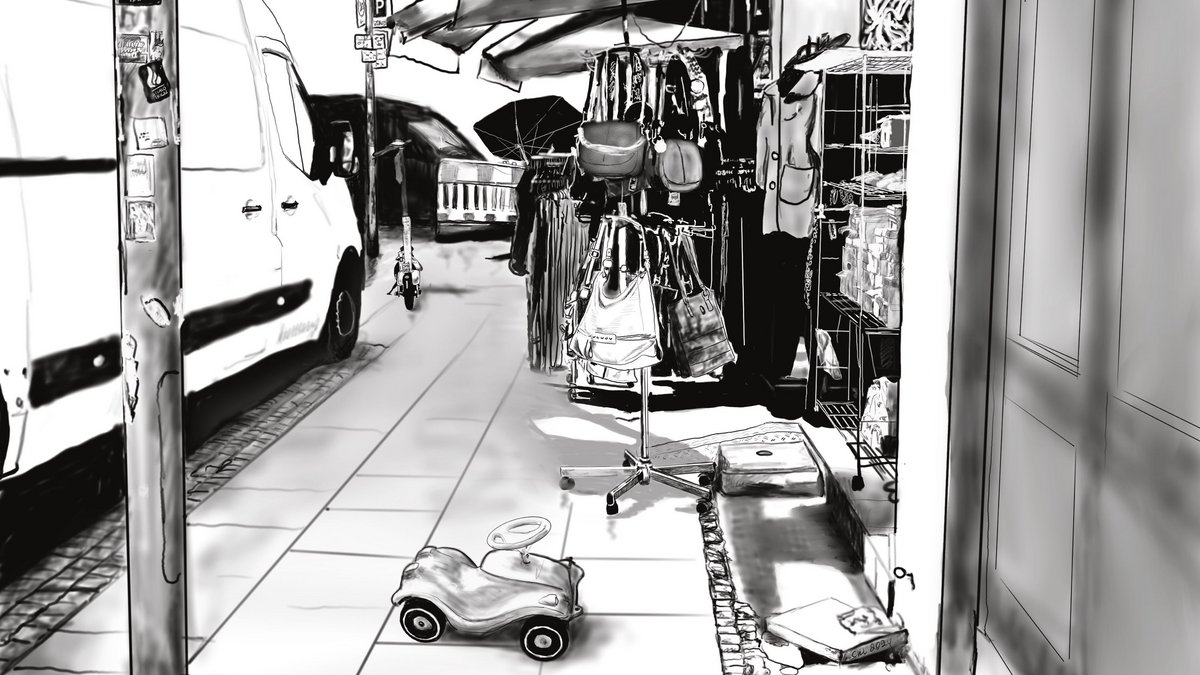 Taschen, Trödel, Scooter und Transporter im Weg. (Die Bobbycarfahrerin war gleich wieder weg.)