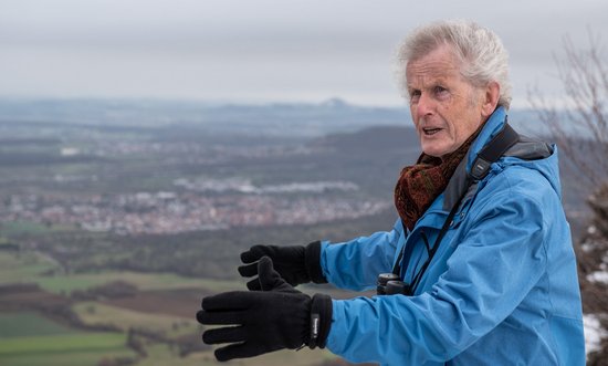 Warum ausgerechnet hier? Wulf Gatter erklärt. Foto: Jens Volle  Warum ausgerechnet hier? Wulf Gatter erklärt. Foto: Jens Volle