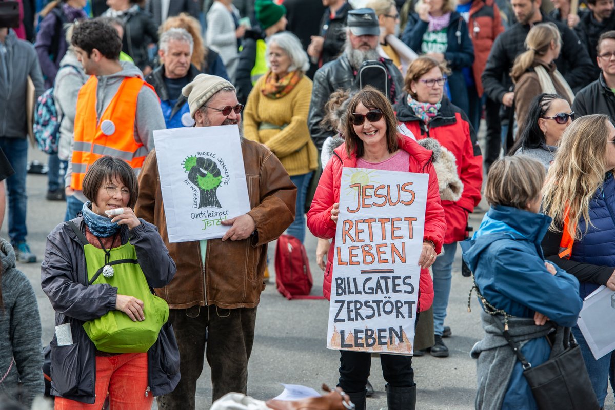 ... wohin die Initiative "Querdenken" zum selbigen einlädt. Hier lässt sich zum Beispiel erfahren, wer Satan wirklich ist ...