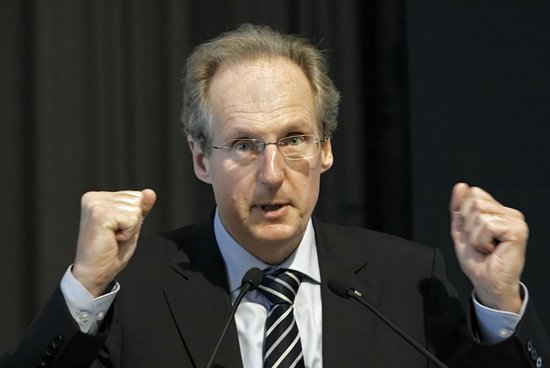 Wolfgang Schusters neue Aufgabe: Oper retten. Foto: Joachim E. Röttgers Wolfgang Schusters neue Aufgabe: Oper retten. Foto: Joachim E. Röttgers