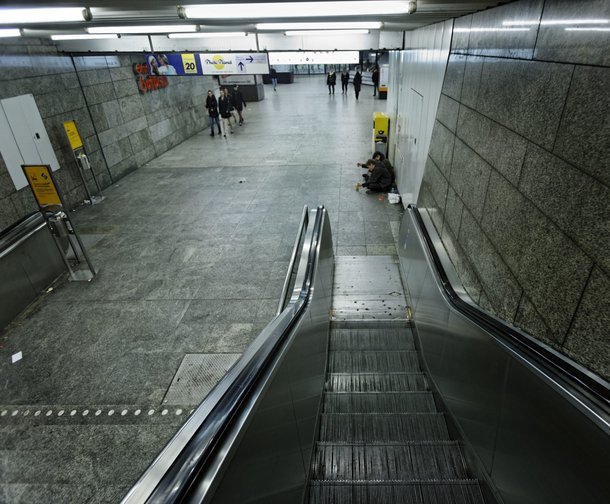 Ihr, die ihr hier eintretet, lasst alle Hoffnung fahren: die Klettpassage unter der Stuttgarter Bahnhofsruine. Foto: Joachim E. Röttgers