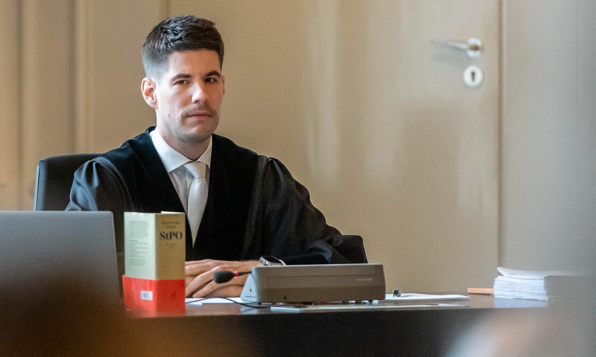 Viel Eifer, keine Beweise: Staatsanwalt Manuel Graulich steht mit leeren Händen da. Fotos: Jens Volle