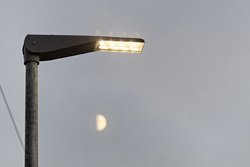 Zukunft der Straßenbeleuchtung: stromsparende LEDs. Foto: Röttgers