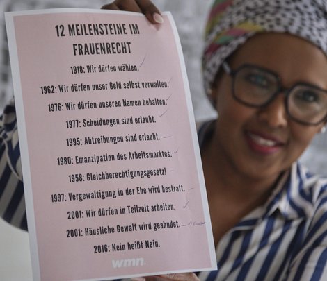 Diese zwölf Meilensteine gelten für das Frauenrecht in Deutschland. Diese zwölf Meilensteine gelten für das Frauenrecht in Deutschland.
