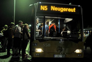 Stuttgarts Nachtbus kostet. Foto: VVS