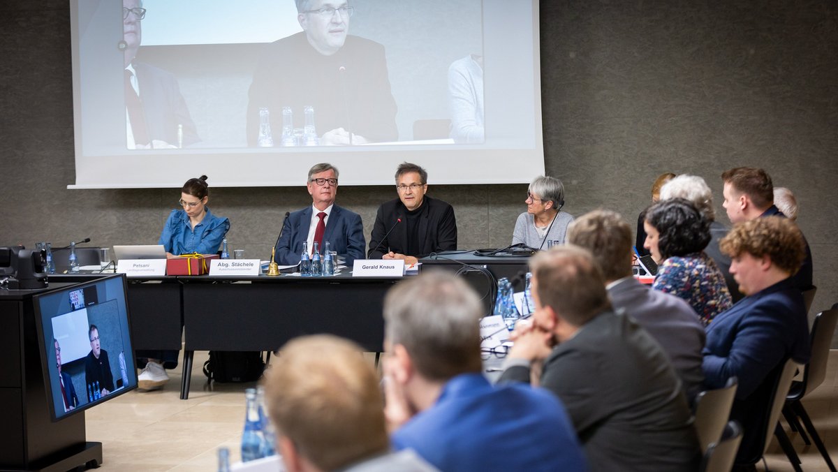 Der Ausschuss für Europa und Internationales hat Gerald Knaus als Experten angehört.