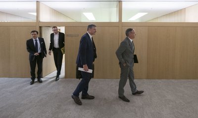 Hier hat jeder seine Rolle (von links): die Fraktionschefs Wolfgang Reinhart (CDU), Andreas Schwarz (Grüne), Hans-Ulrich Ruelke (FDP) und Andreas Stoch (SPD) im Landtag.
