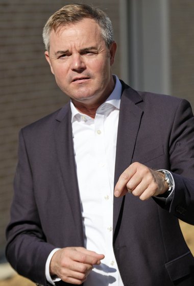 ... der Landtagsabgeordnete Tobias Wald, ebenfalls CDU, machen der für Windkraft zuständigen Ministerin Dampf. Fotos: Joachim E. Röttgers