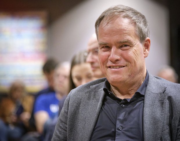 Eckart Würzner verfehlte die absolute Mehrheit im ersten Wahlgang nur knapp. Eckart Würzner verfehlte die absolute Mehrheit im ersten Wahlgang nur knapp.