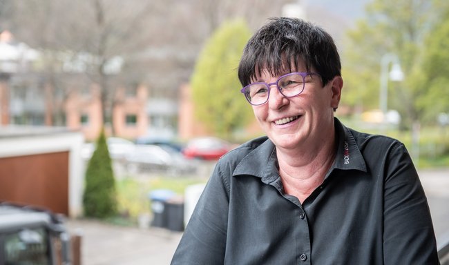 Andrea Goudas arbeitet seit Jahrzehnten bei K&U, jetzt streikt sie zum ersten Mal.