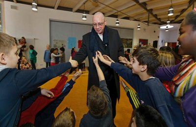 Spender zum Anfassen: Hück in einer Zuffenhausener Schule, Januar 2014. Foto: Joachim E. Röttgers