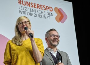 Christina Kampmann und Michael Roth.