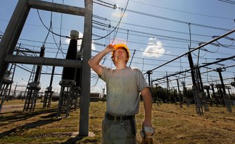 Mit Zuckerbrot und Peitsche