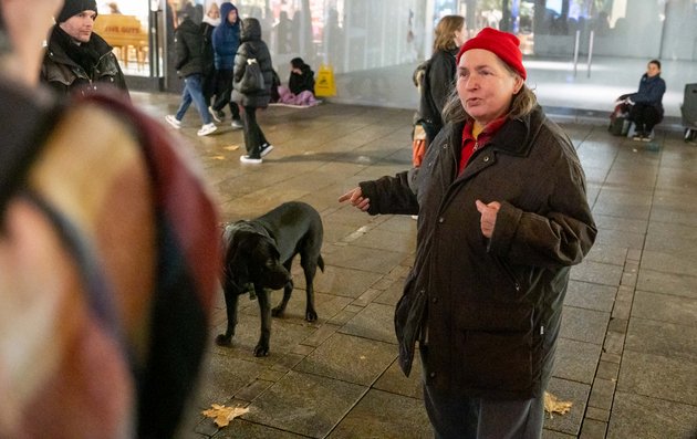 Wozu brauchen Wohnungslose einen Hund?