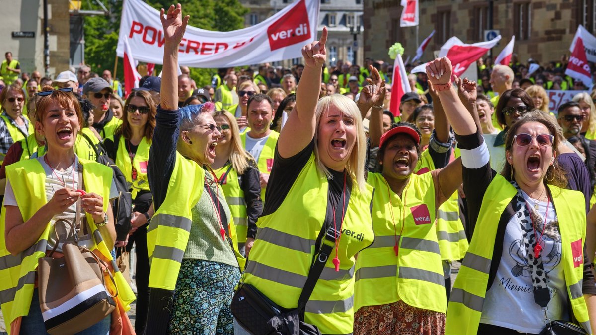 Geballte Frauenpower aus dem Einzelhandel. Geballte Frauenpower aus dem Einzelhandel.