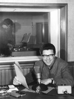 Der "Jazzpapst" Joachim Ernst Berendt im Studio. Foto: SWR