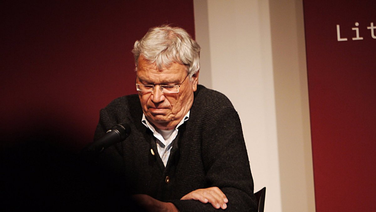 "I sag nix!" Gerhard Polt hielt's nicht lang durch. Foto: Sebastian Grünwald, CC BY 3.0, https://commons.wikimedia.org/w/index.php?curid=20293924