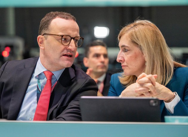 Nina Warken mit Jens Spahn, dem Auslöser der Ämterrochade. Foto: Jens Volle
